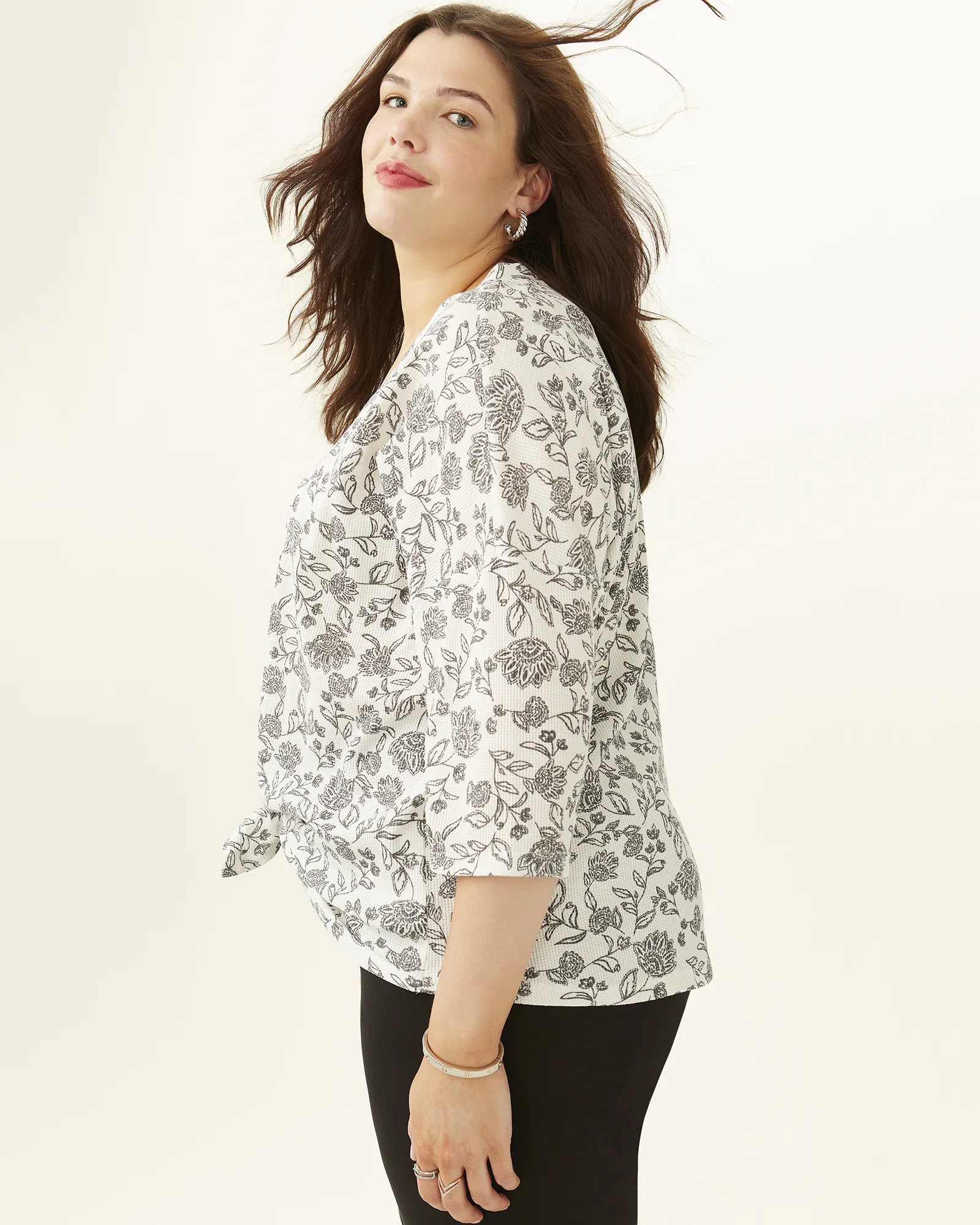 Megan Tie Front Top | Ivory / Black